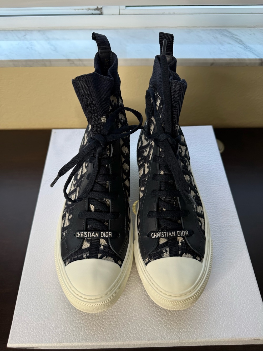 Dior Deep Blue Technical Oblique Shoe Box Label
